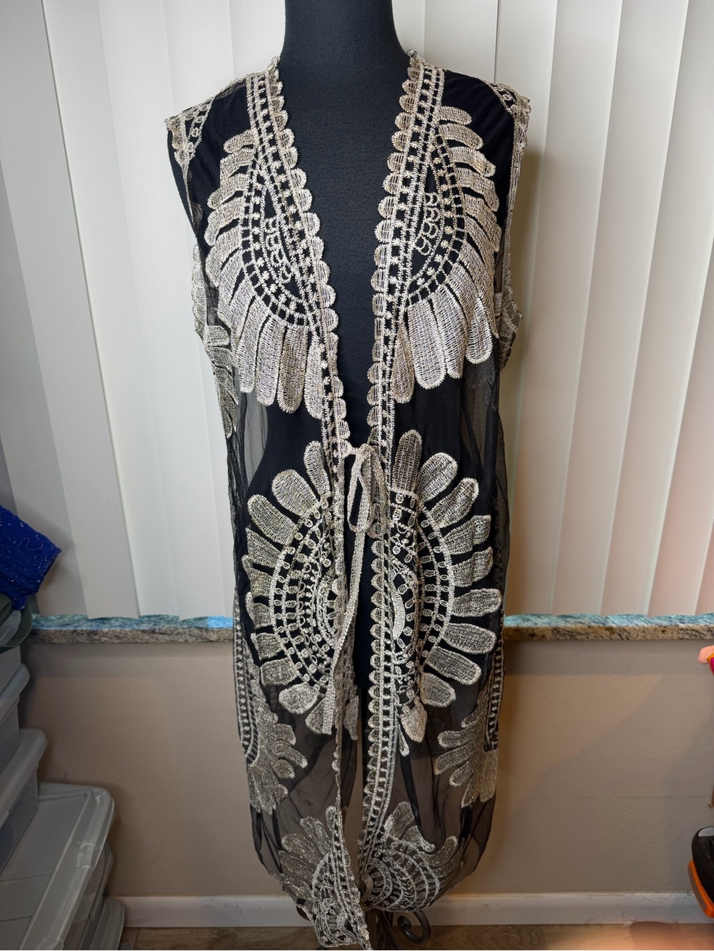 Ember black sheer mesh kimono duster silver cream boho floral embroidered SZ L